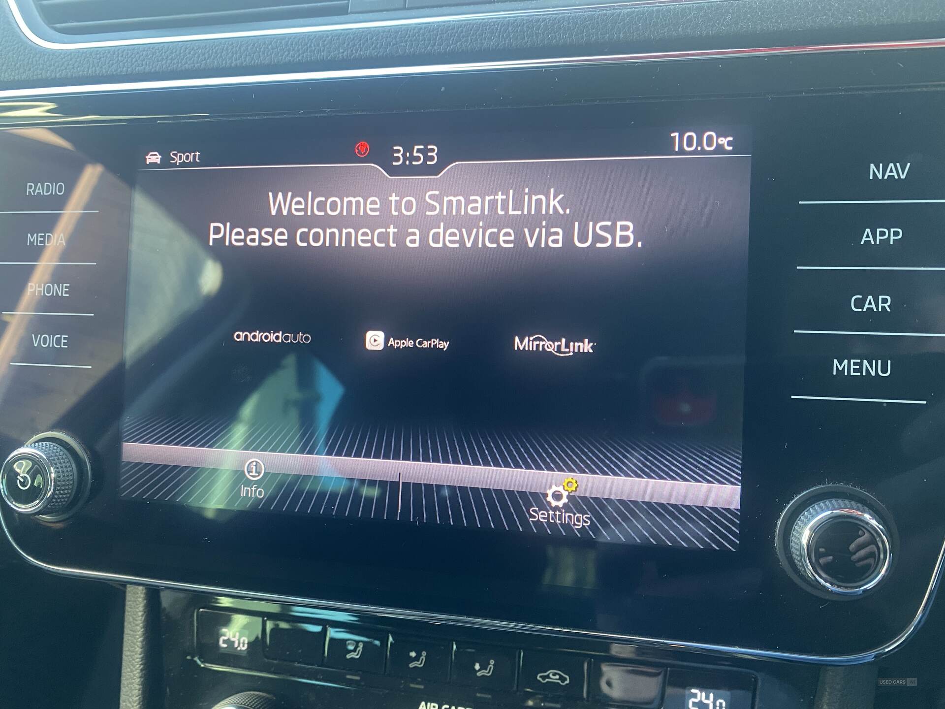 Nov 2017 Skoda Superb 2.0 TDI CR SE Technology 5dr