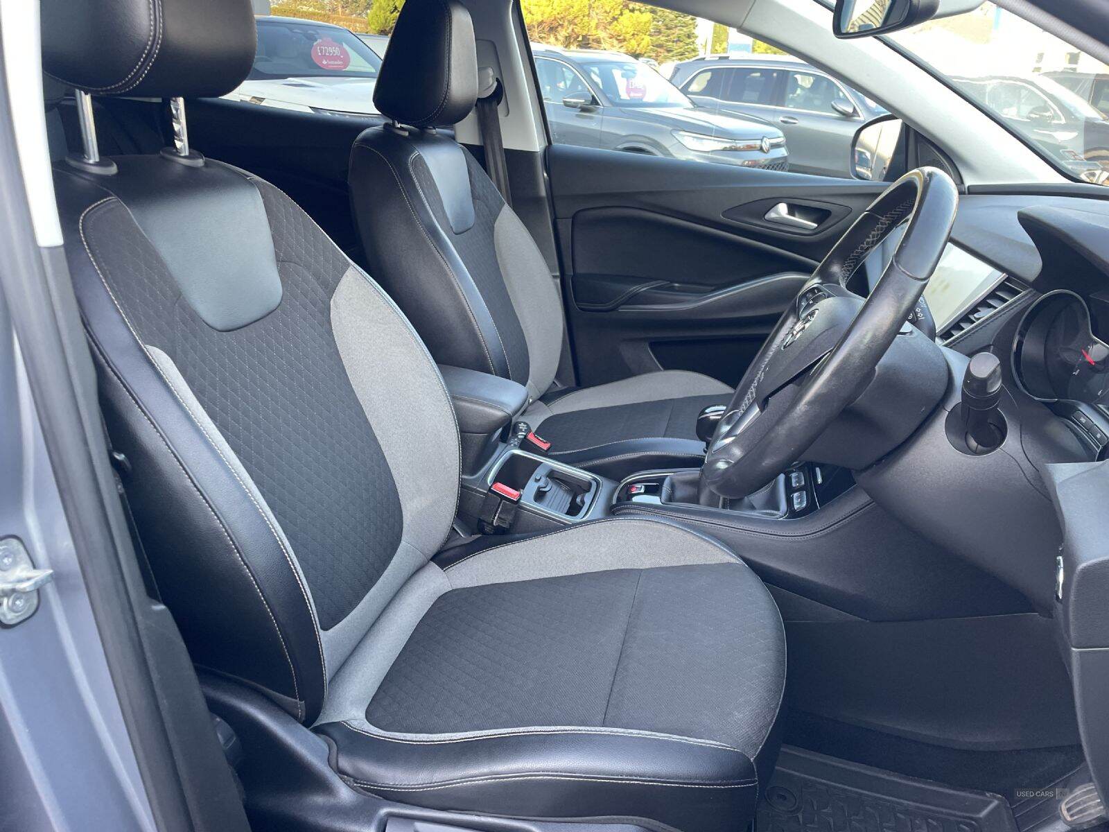 Aug 2018 Vauxhall Grandland X 1.6 Turbo D Sport Nav 5dr