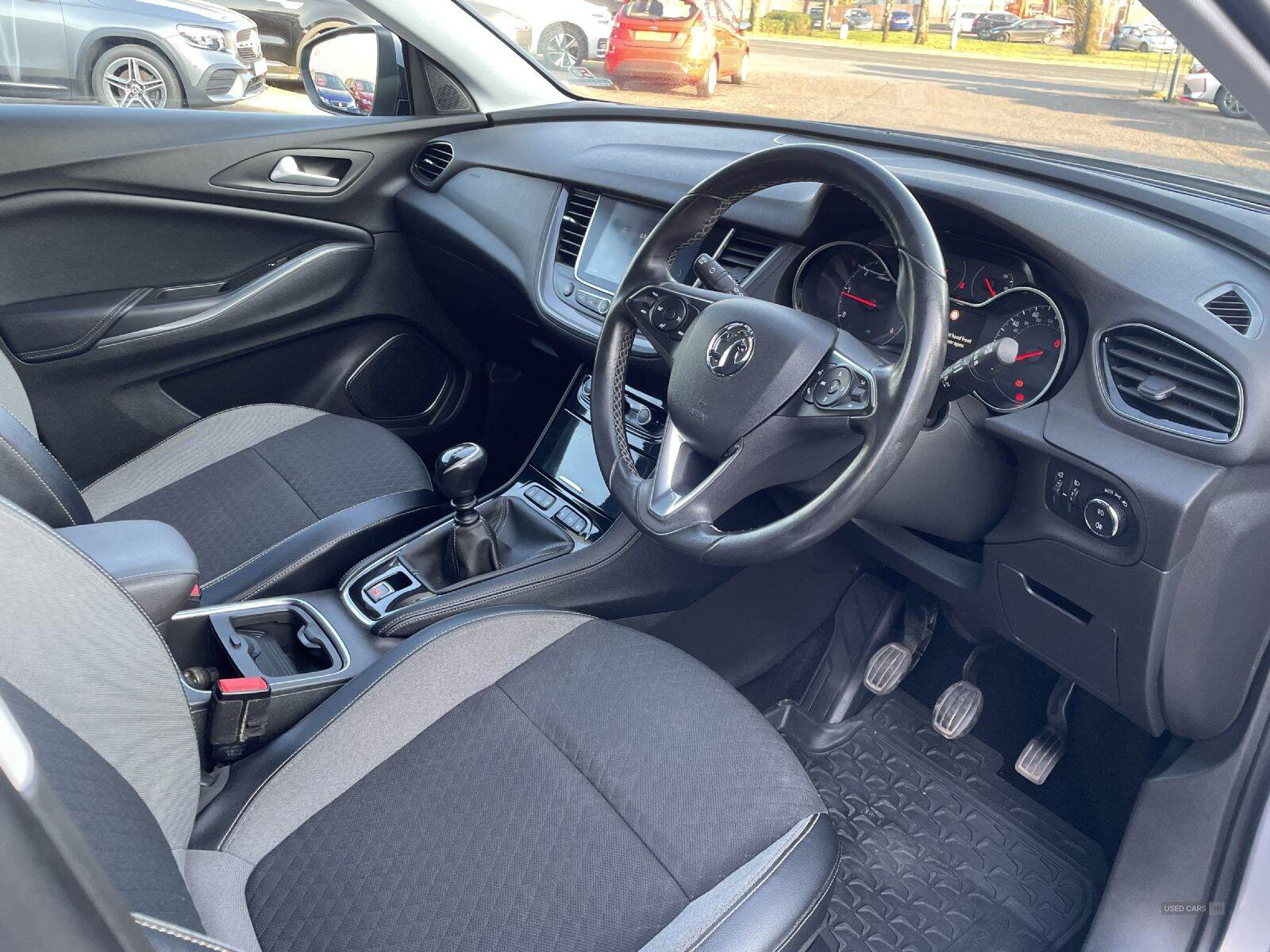 Aug 2018 Vauxhall Grandland X 1.6 Turbo D Sport Nav 5dr