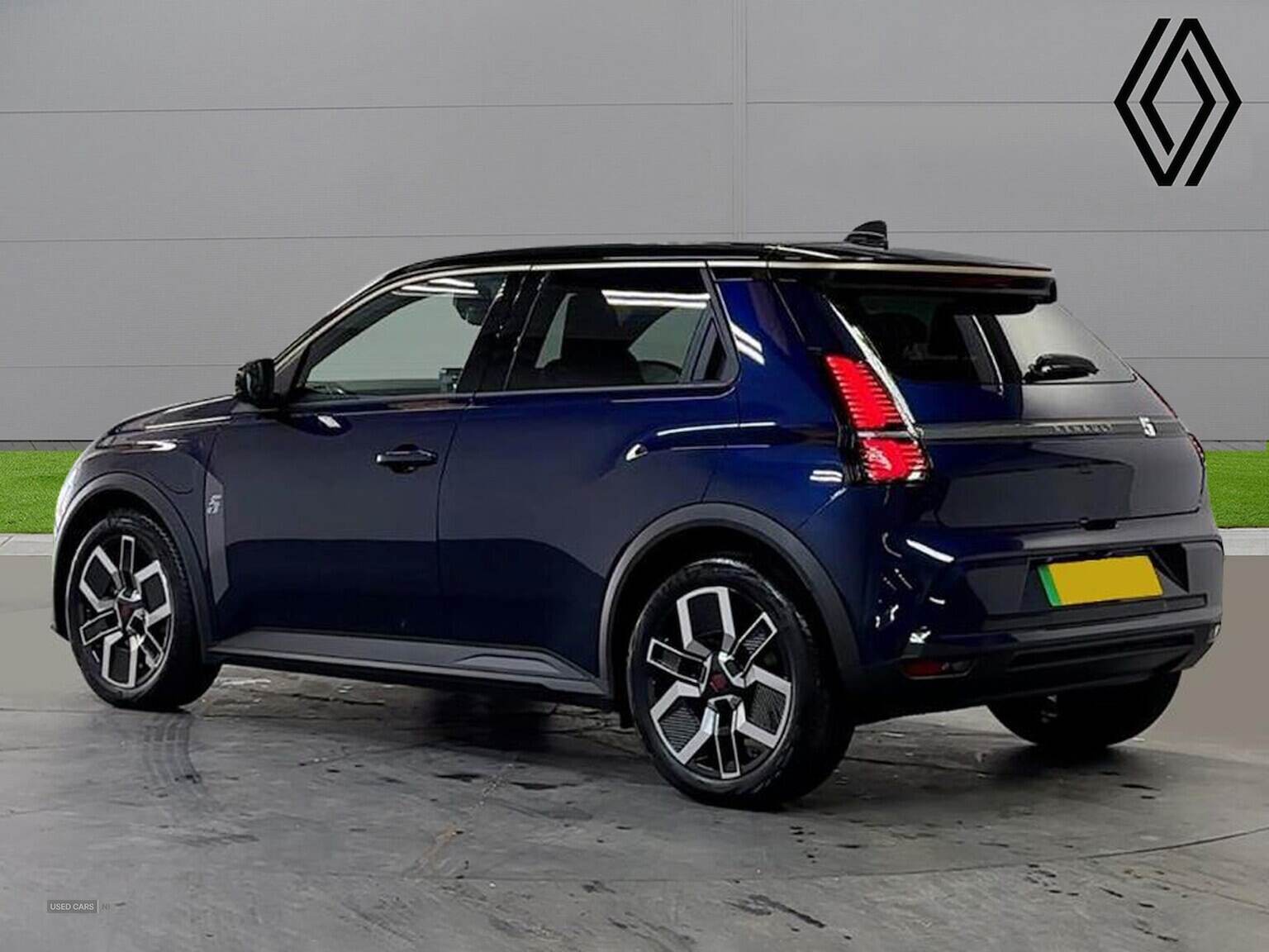 Feb 2025 Renault 5 110Kw Techno Comfort Range 52 Kwh 5Dr Auto