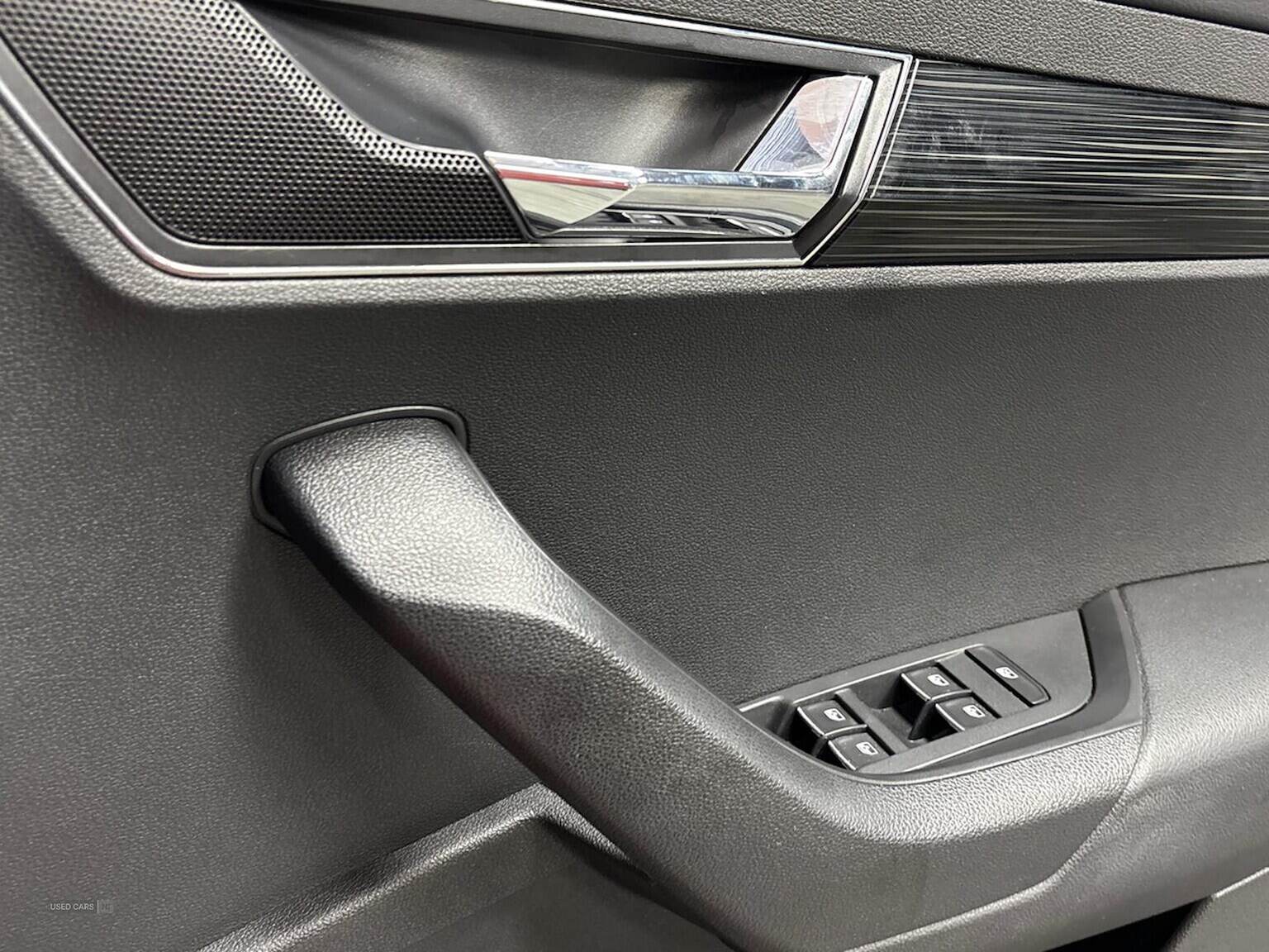 Jan 2018 Skoda Karoq 1.5 Tsi Se L 5Dr Dsg