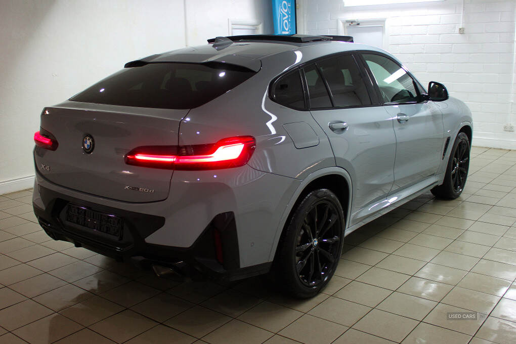 Jul 2022 BMW X4 xDrive20d MHT M Sport 5dr Step Auto