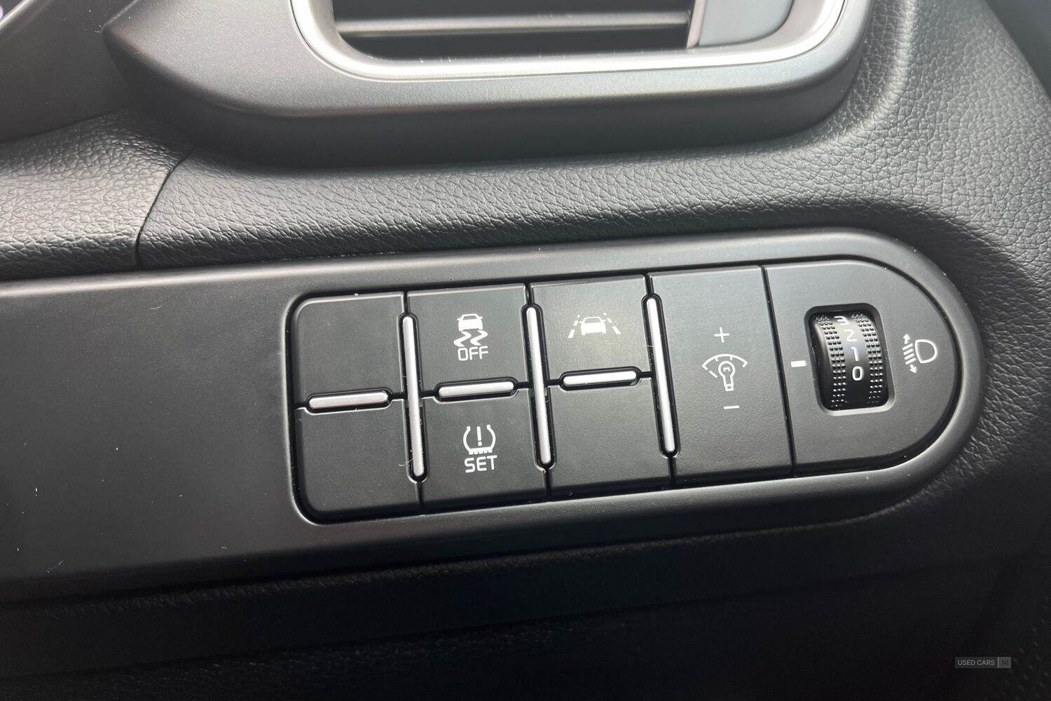 Oct 2021 Kia XCeed 1.0T GDi ISG 2 5dr