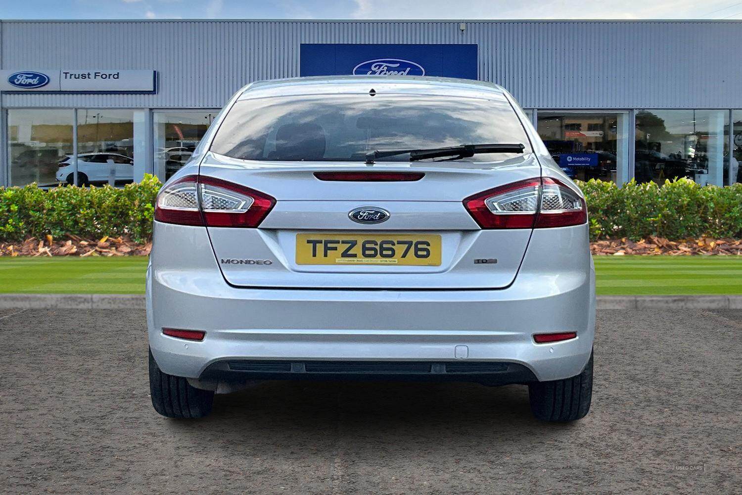 Aug 2014 Ford Mondeo 2.0 TDCi 140 Zetec Business Edition 5dr