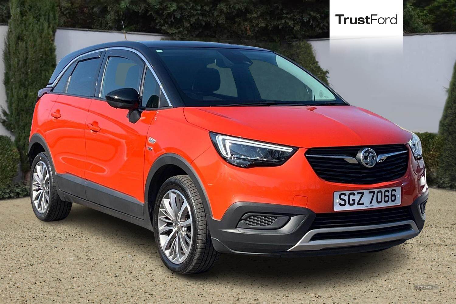 Oct 2020 Vauxhall Crossland X 1.2T [110] Griffin 5dr [6 Spd] [Start Stop]