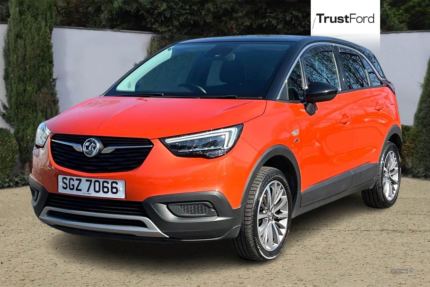 Oct 2020 Vauxhall Crossland X 1.2T [110] Griffin 5dr [6 Spd] [Start Stop]