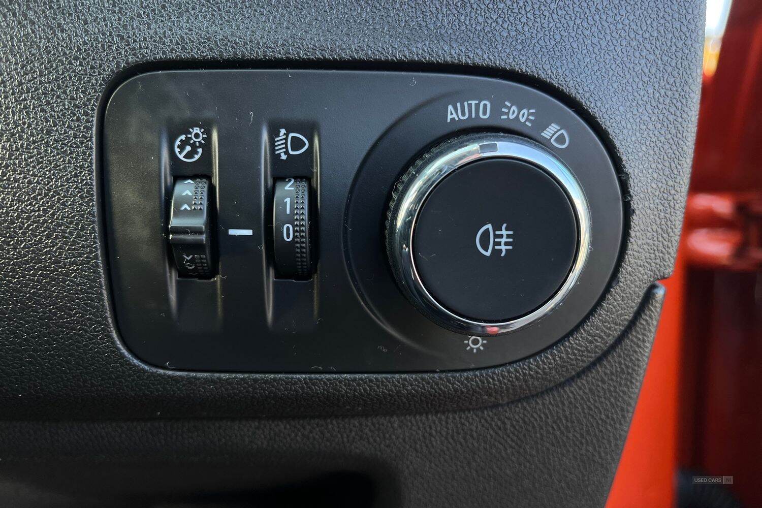 Oct 2020 Vauxhall Crossland X 1.2T [110] Griffin 5dr [6 Spd] [Start Stop]