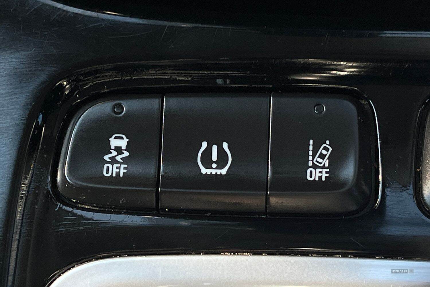 Oct 2020 Vauxhall Crossland X 1.2T [110] Griffin 5dr [6 Spd] [Start Stop]