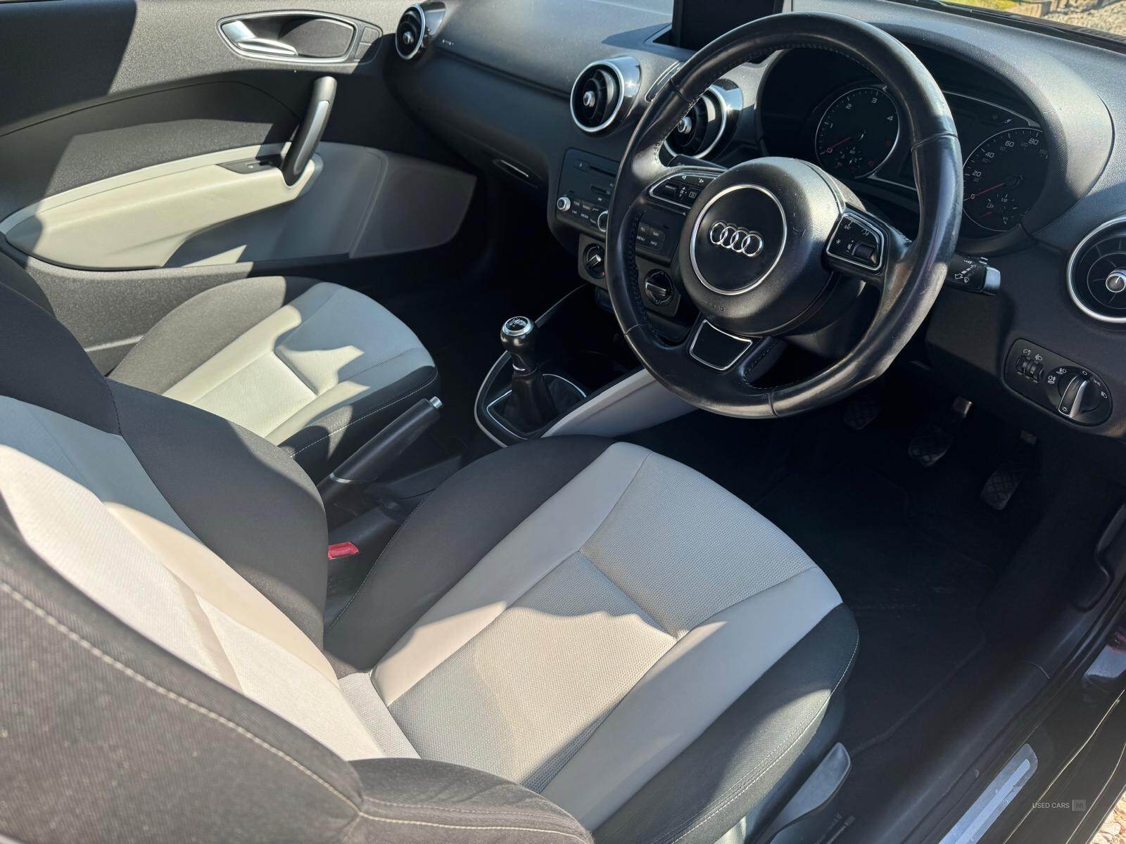 May 2012 Audi A1 1.6 TDI Sport 3dr