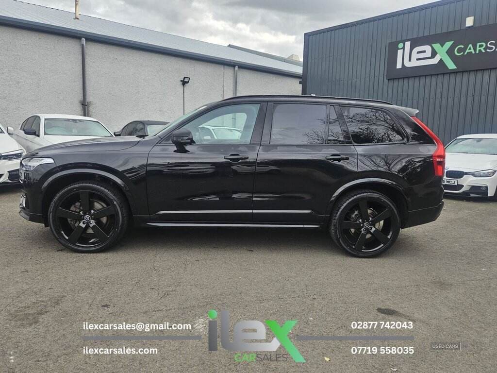 Jan 2022 Volvo XC90 2.0 B5D [235] R DESIGN 5dr AWD Geartronic