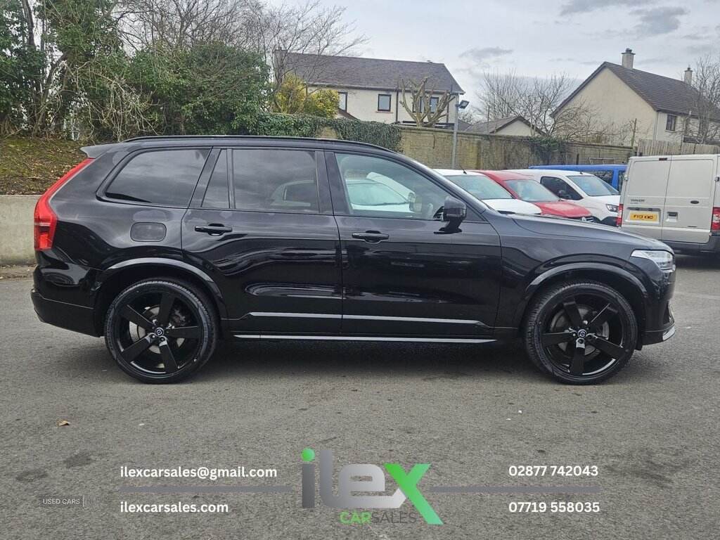 Jan 2022 Volvo XC90 2.0 B5D [235] R DESIGN 5dr AWD Geartronic