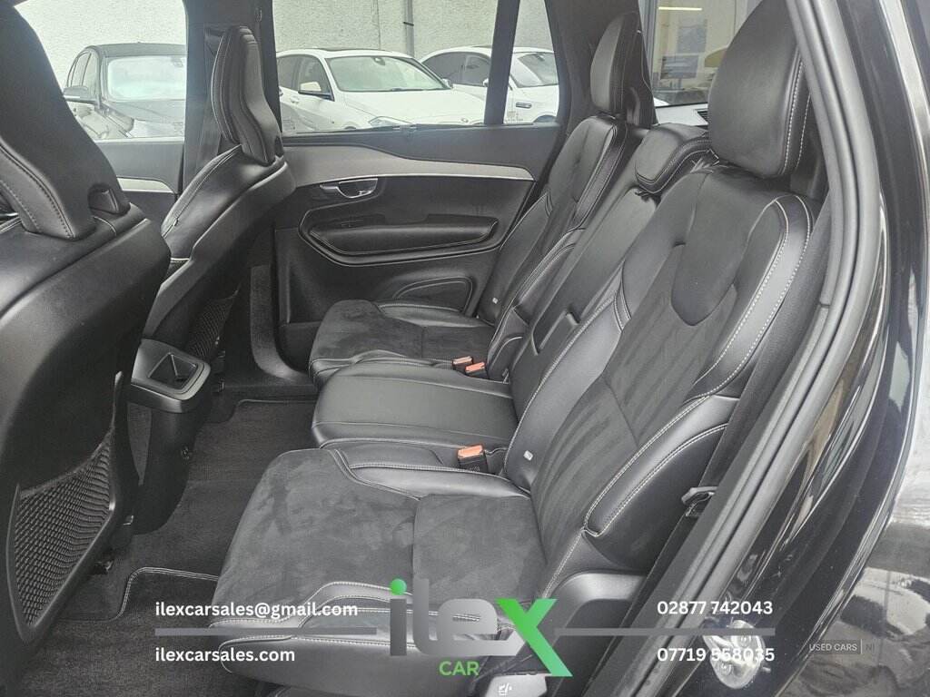 Jan 2022 Volvo XC90 2.0 B5D [235] R DESIGN 5dr AWD Geartronic