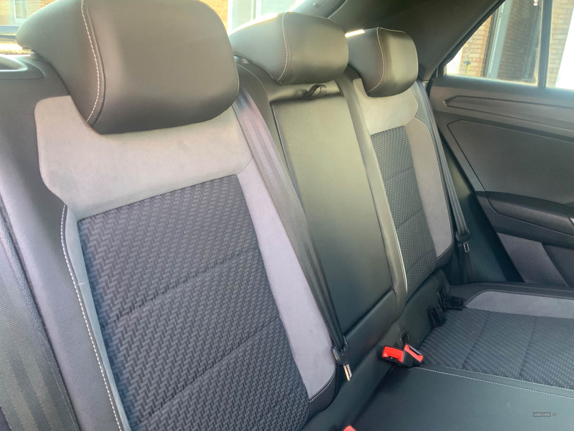 Mar 2021 Volkswagen T-Roc 2.0 TDI R-Line 5dr