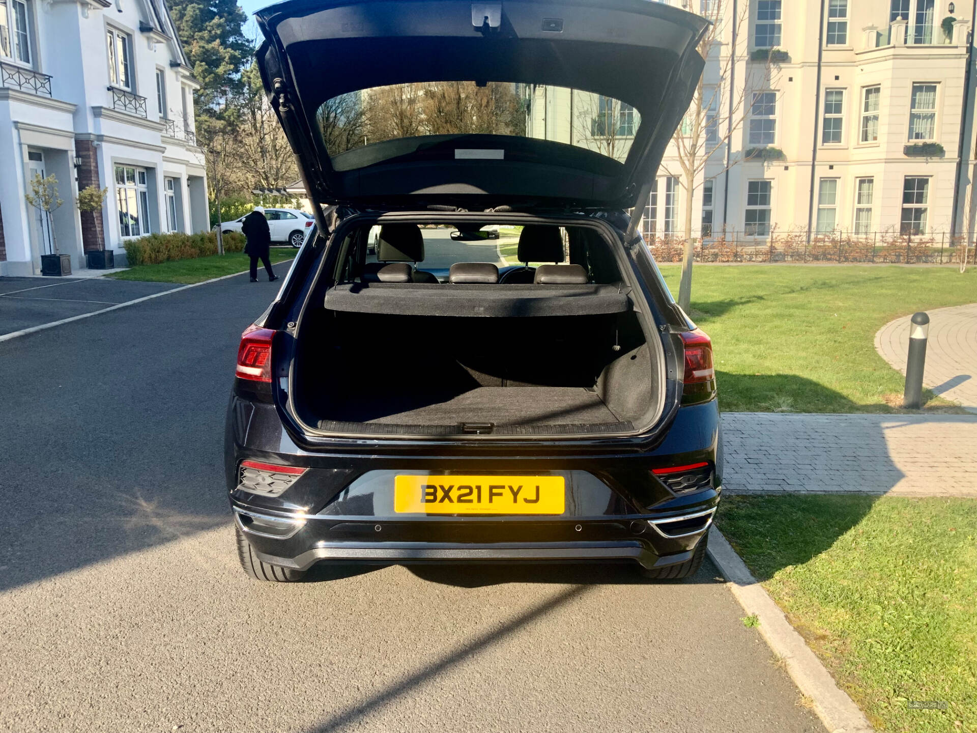 Mar 2021 Volkswagen T-Roc 2.0 TDI R-Line 5dr
