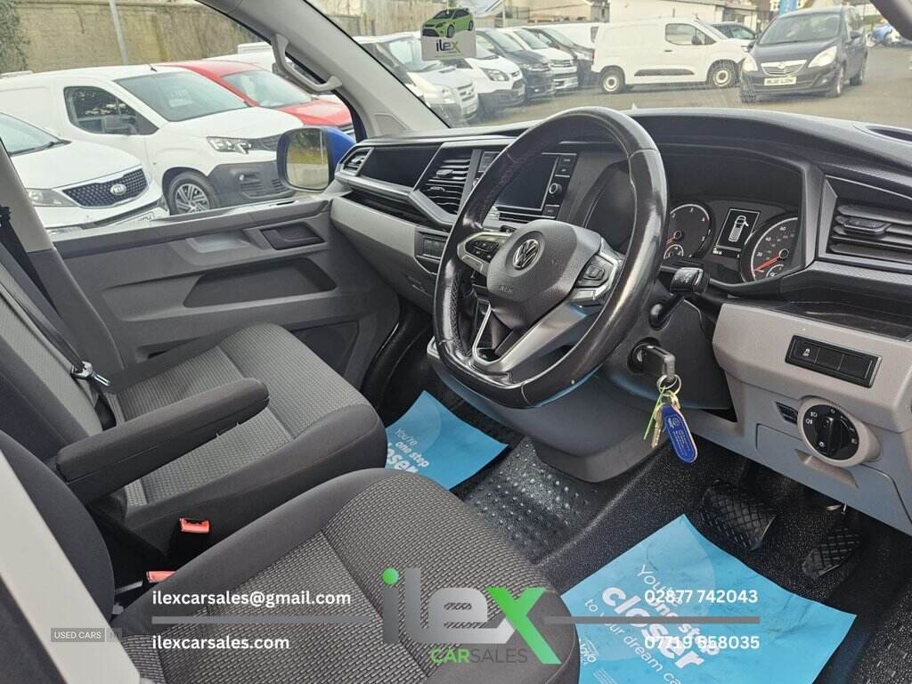 Jun 2020 Volkswagen Transporter 2.0 TDI 150 Highline Van DSG