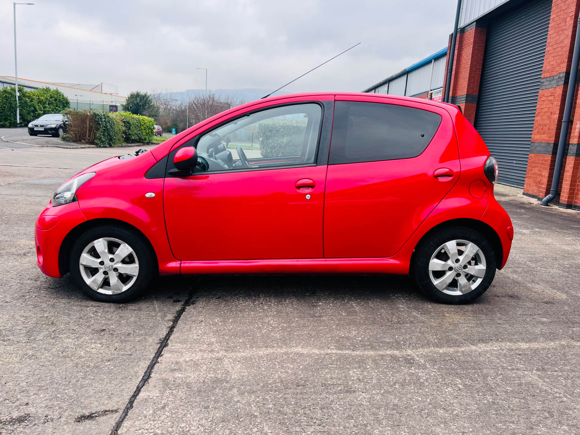 Sep 2013 Toyota Aygo 1.0 VVT-i Move with Style 5dr