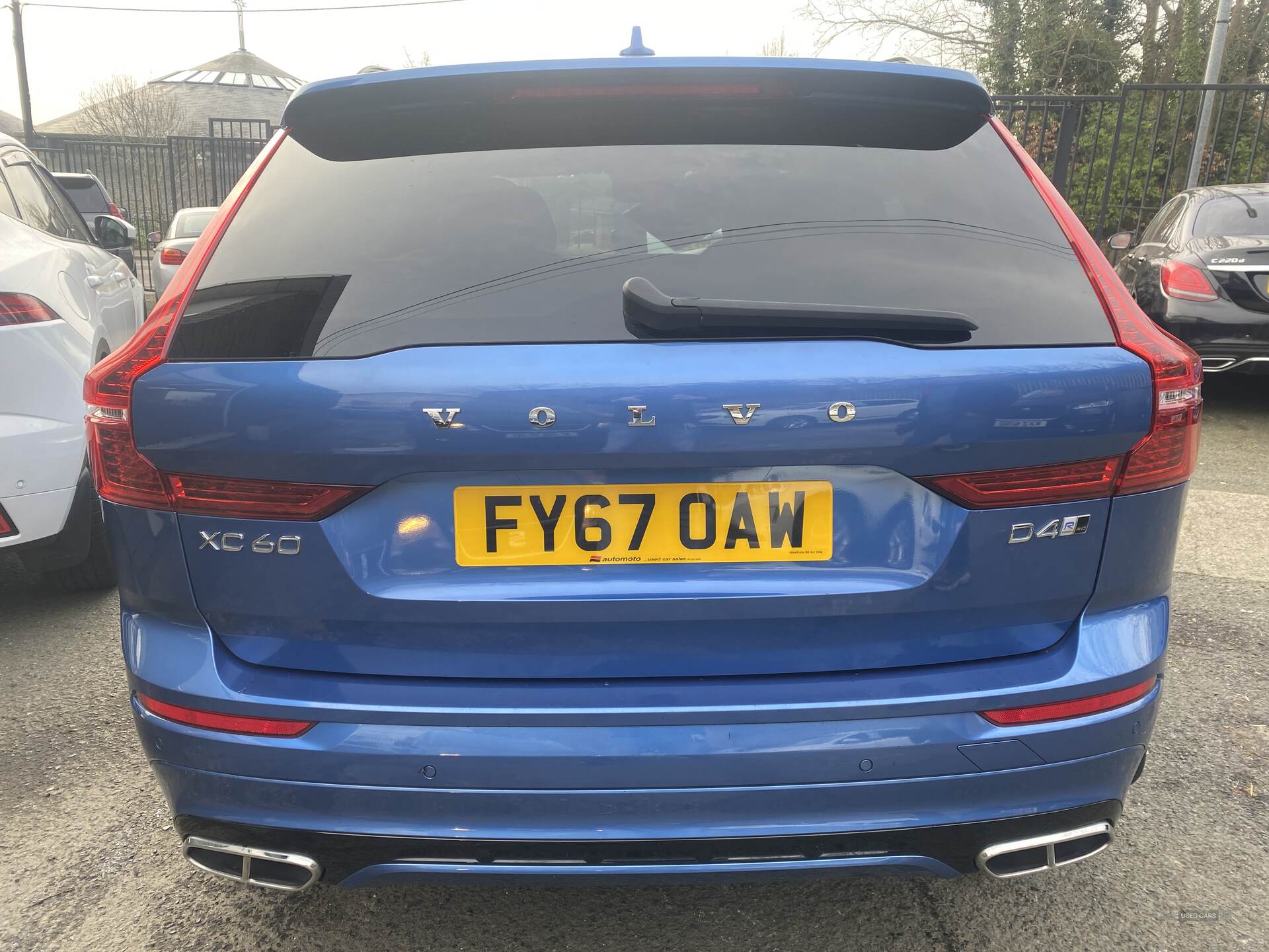 Feb 2018 Volvo XC60 2.0 D4 R DESIGN Pro 5dr AWD Geartronic