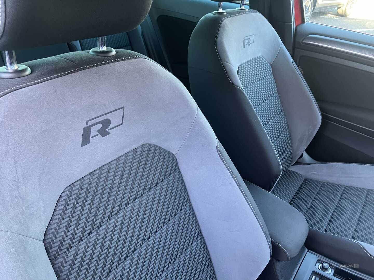 Apr 2017 Volkswagen Golf 2.0 TDI R-Line 5dr