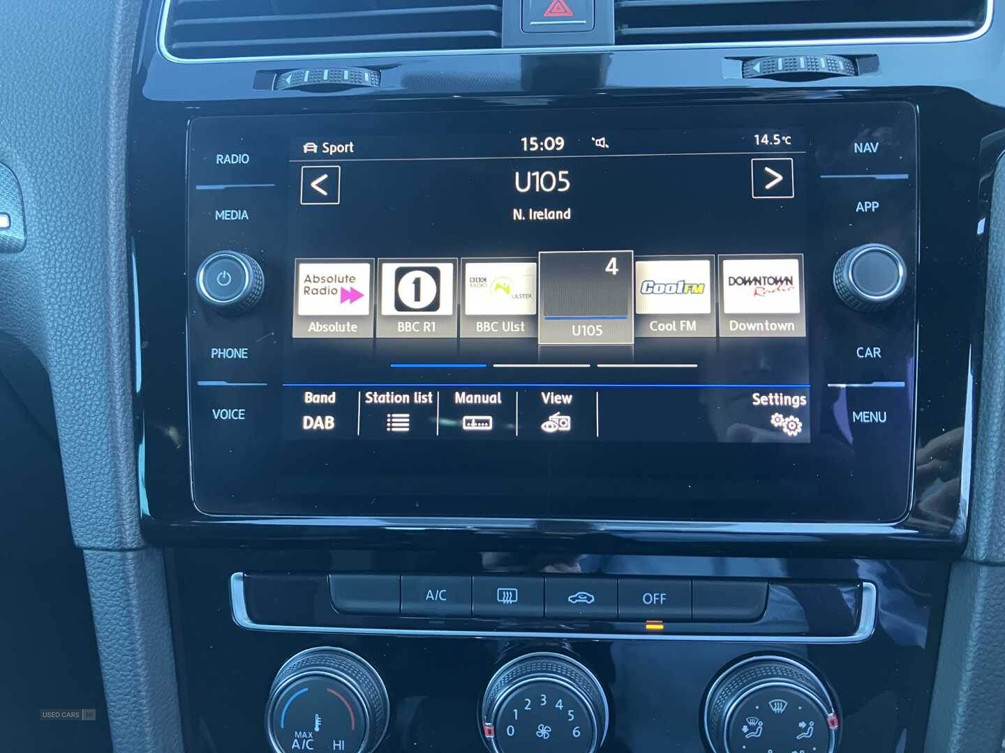 Apr 2017 Volkswagen Golf 2.0 TDI R-Line 5dr