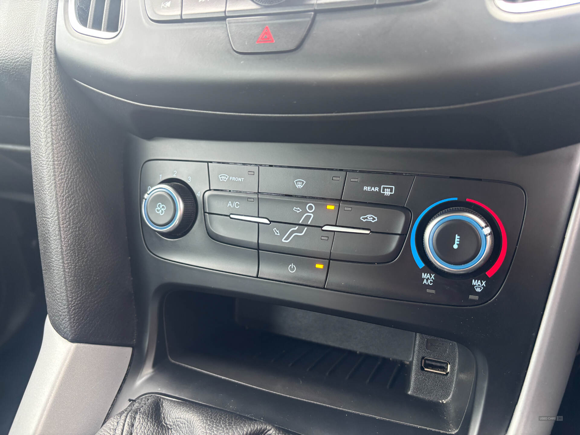 Dec 2015 Ford Focus 1.5 TDCi 120 Zetec 5dr