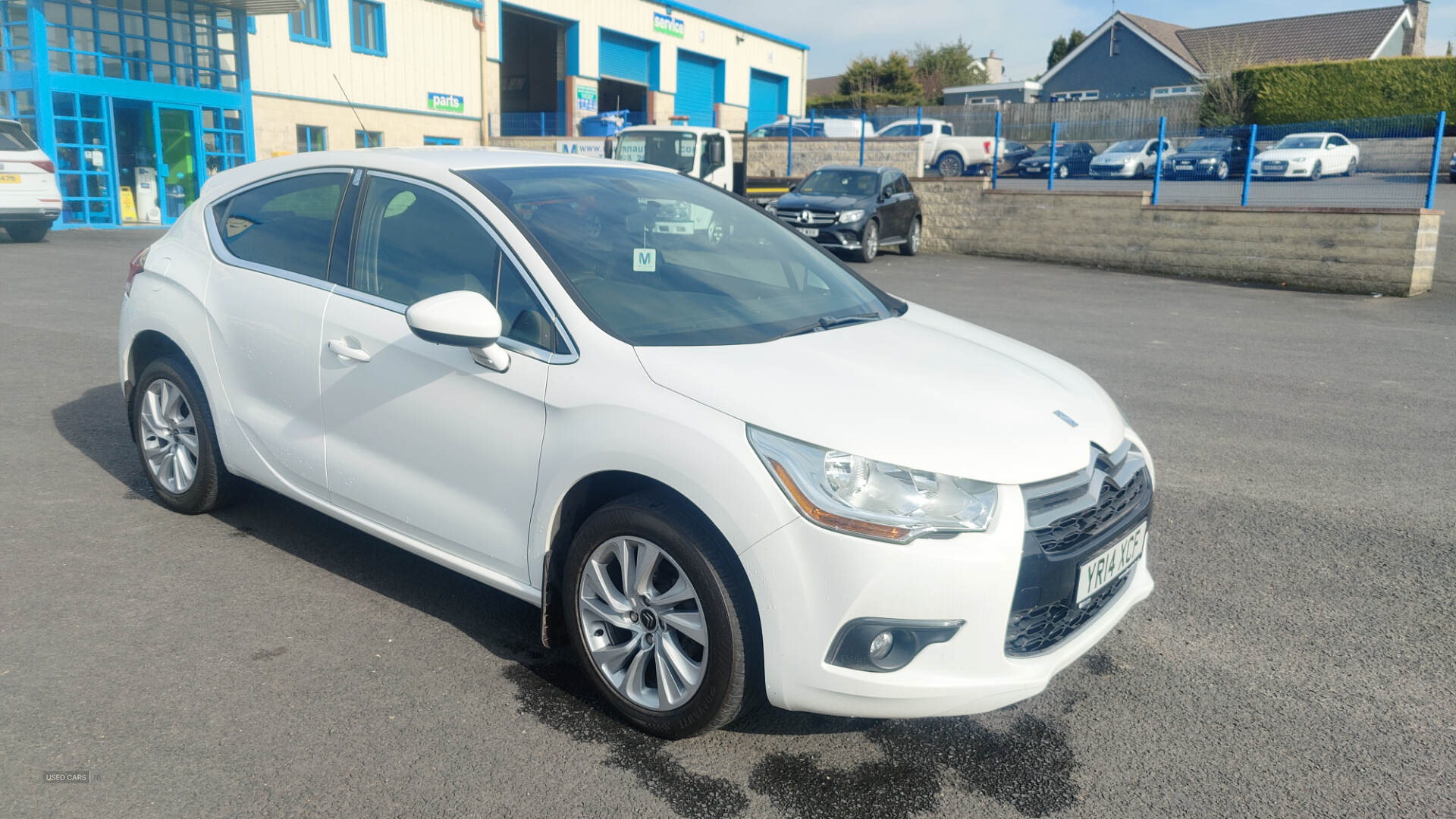 Apr 2014 Citroen DS4 1.6 e-HDi 115 Airdream DSign 5dr