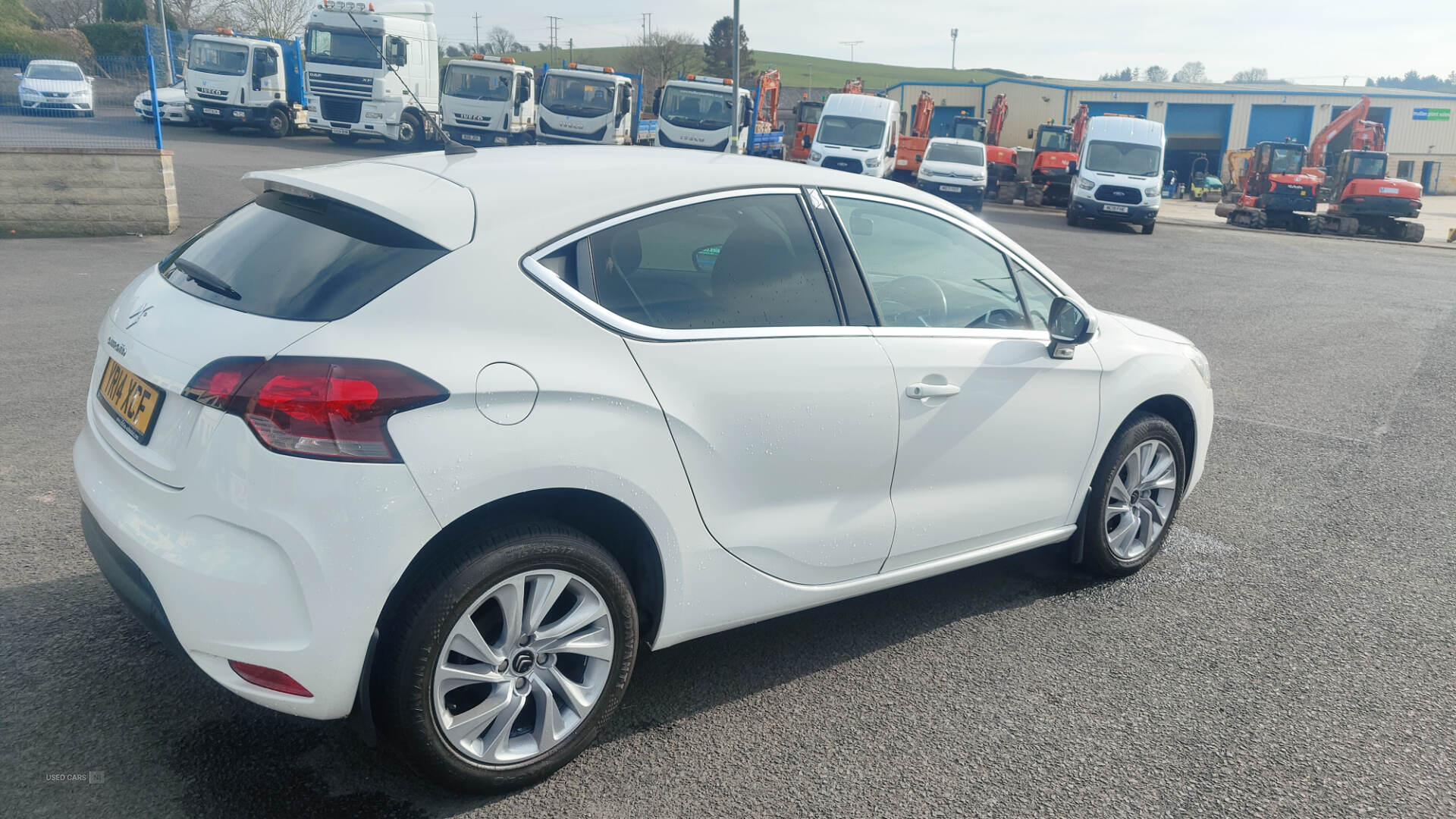 Apr 2014 Citroen DS4 1.6 e-HDi 115 Airdream DSign 5dr