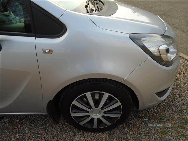 Apr 2015 Vauxhall Meriva 1.4T 16V Exclusiv 5dr Auto