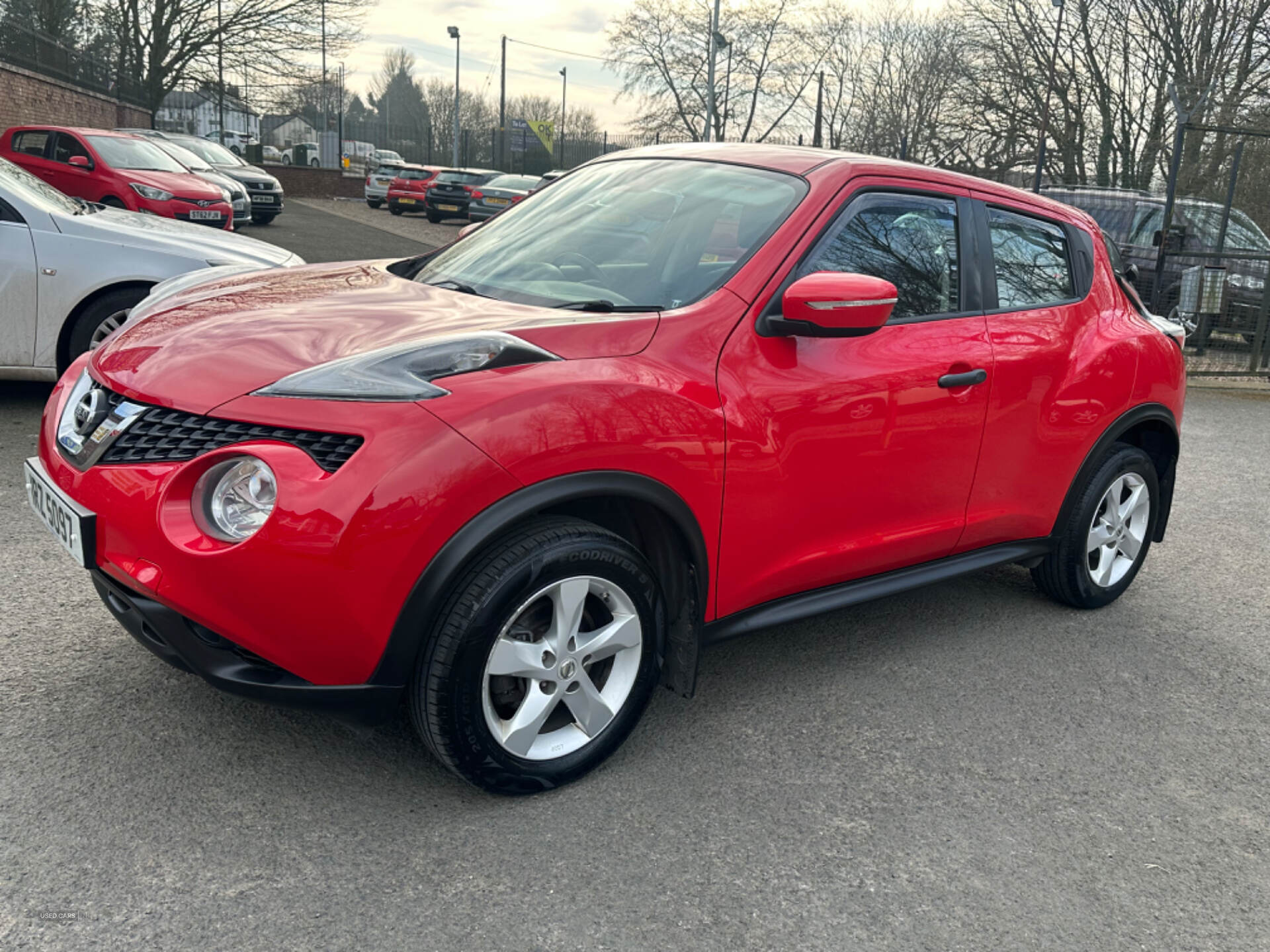 Oct 2014 Nissan Juke 1.6 [94] Visia 5dr