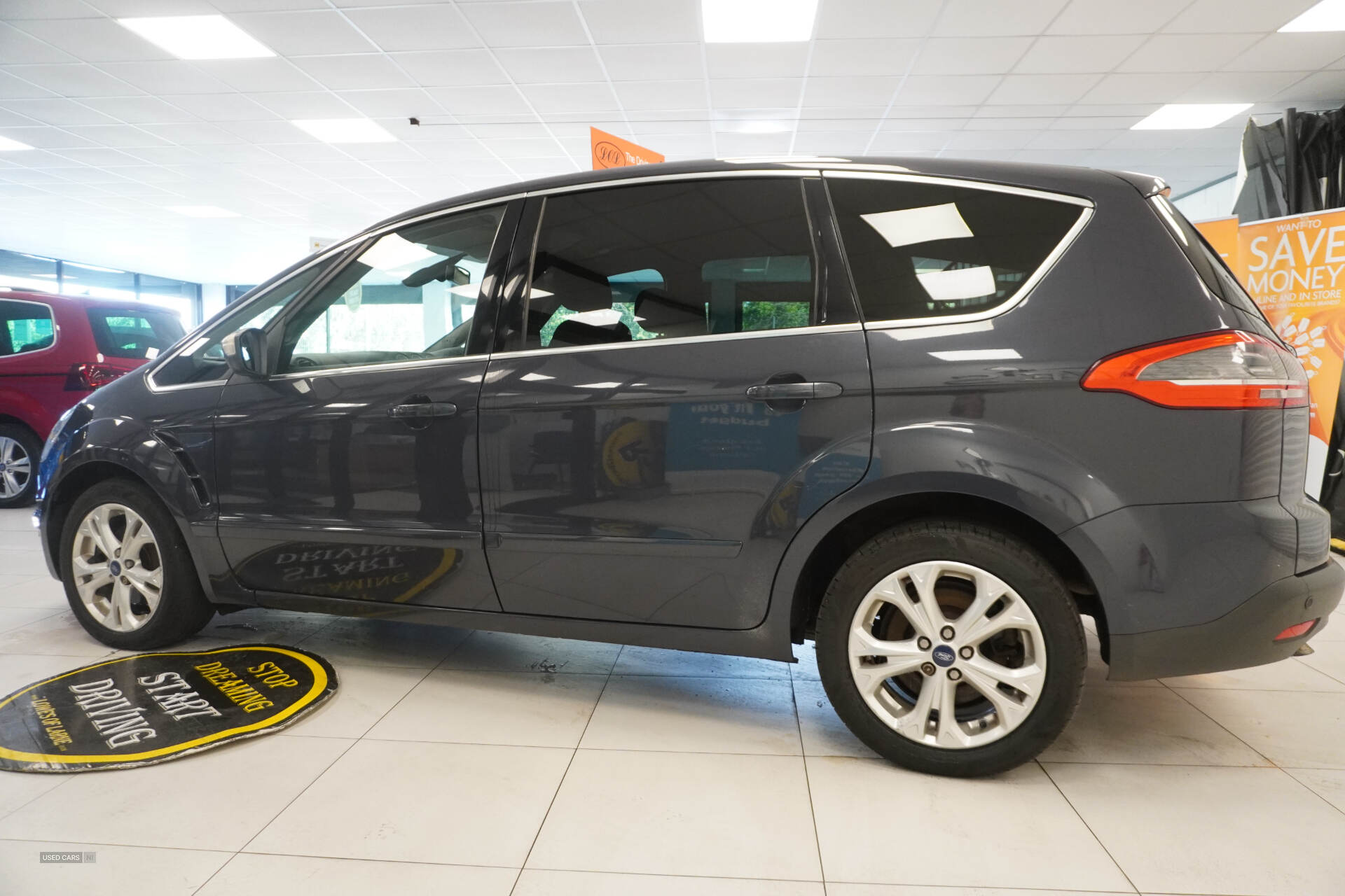 May 2013 Ford S-Max 1.6 TDCi Titanium 5dr [Start Stop]