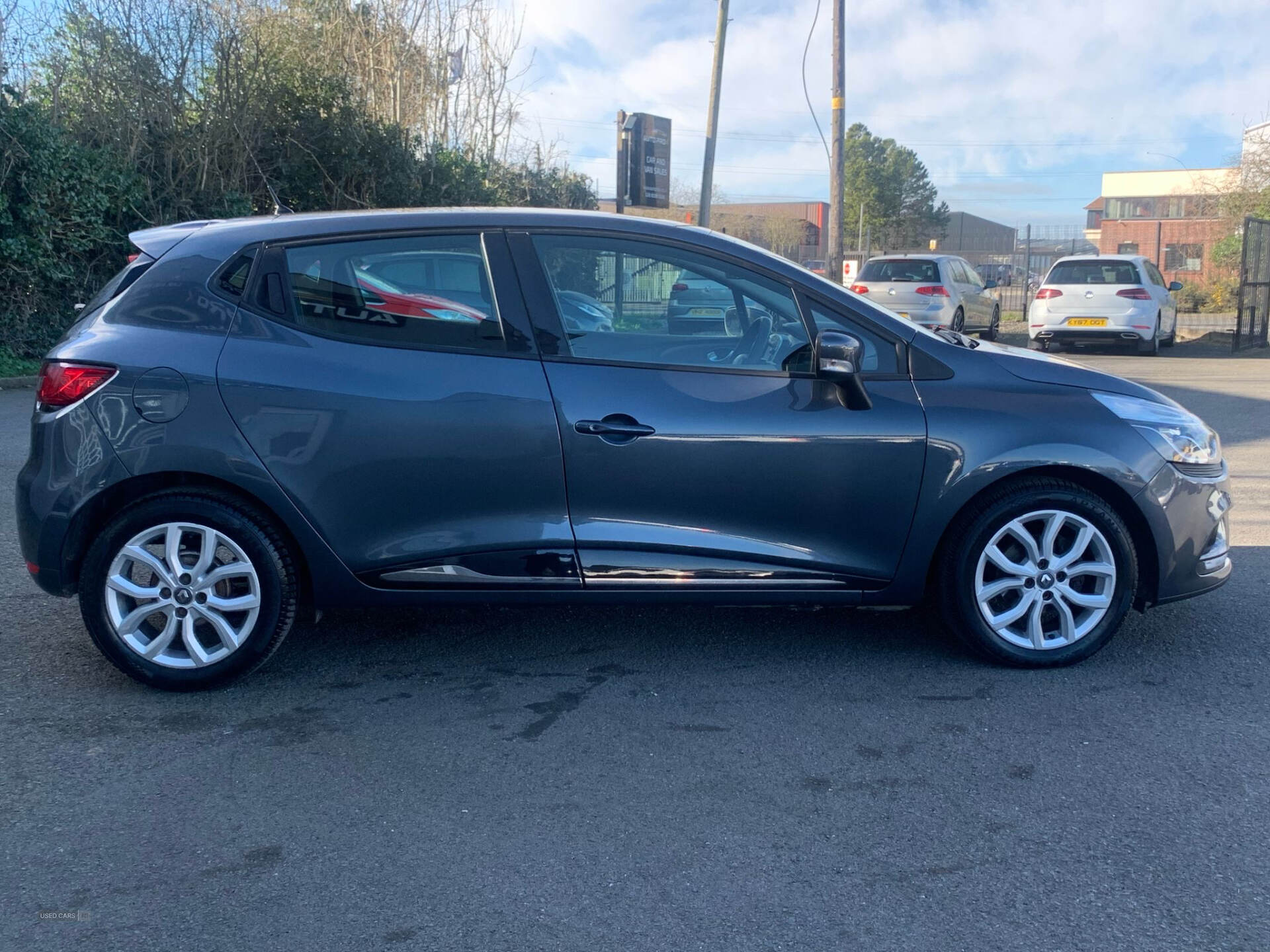 Renault Clio HATCHBACK in Antrim