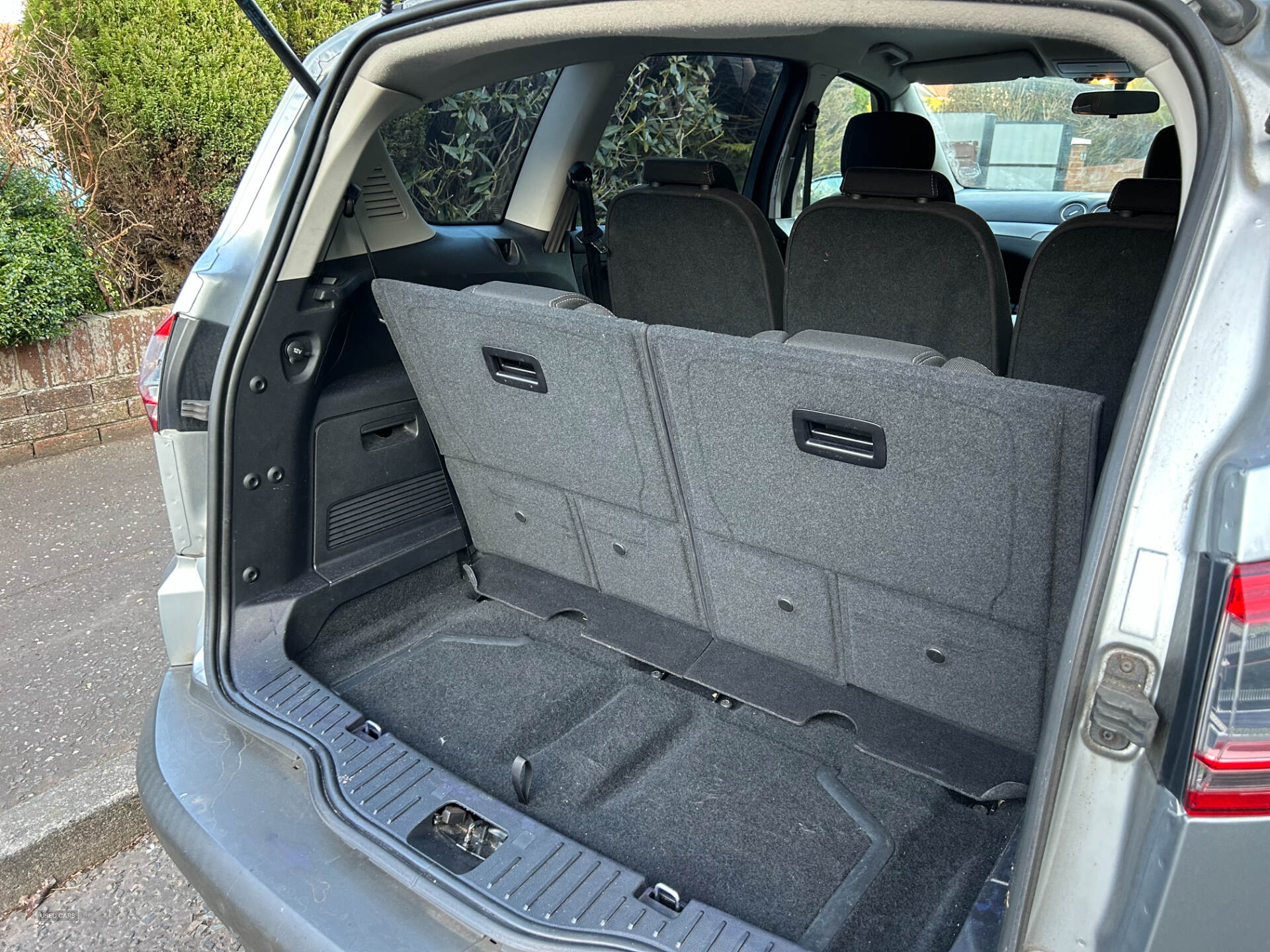 Jul 2011 Ford S-Max 2.0 Zetec 5dr