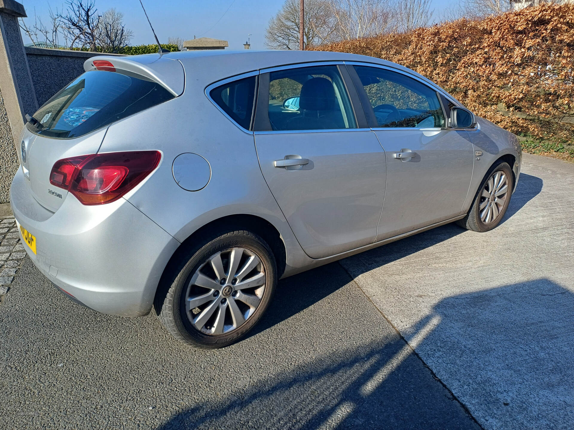 Dec 2011 Vauxhall Astra 2.0 CDTi 16V ecoFLEX Elite [165] 5dr