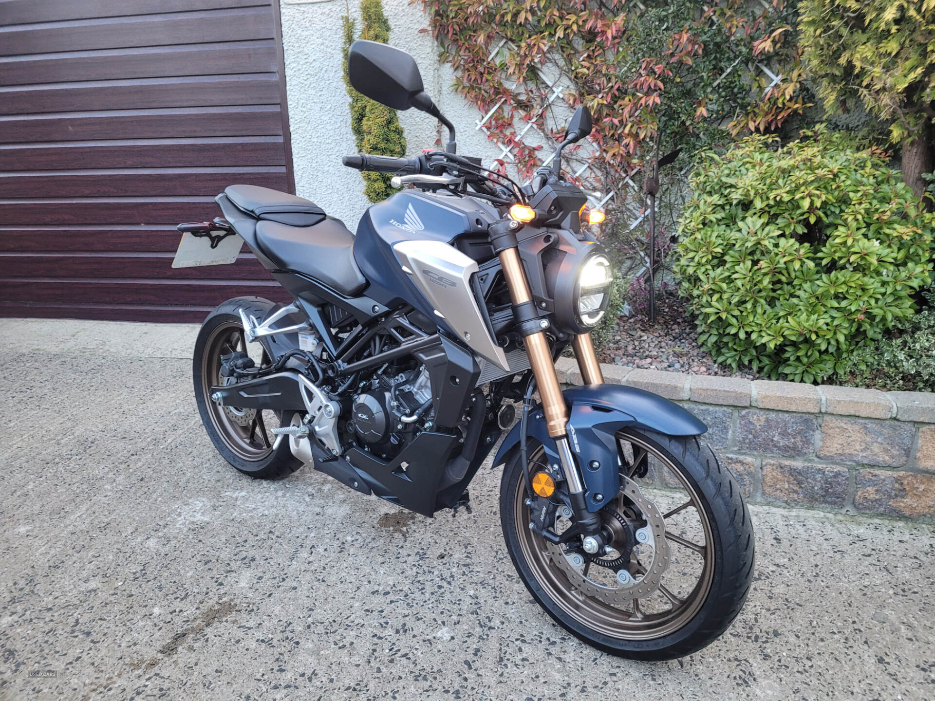 Jan 2023 Honda CB series CB125R Only 670 Miles