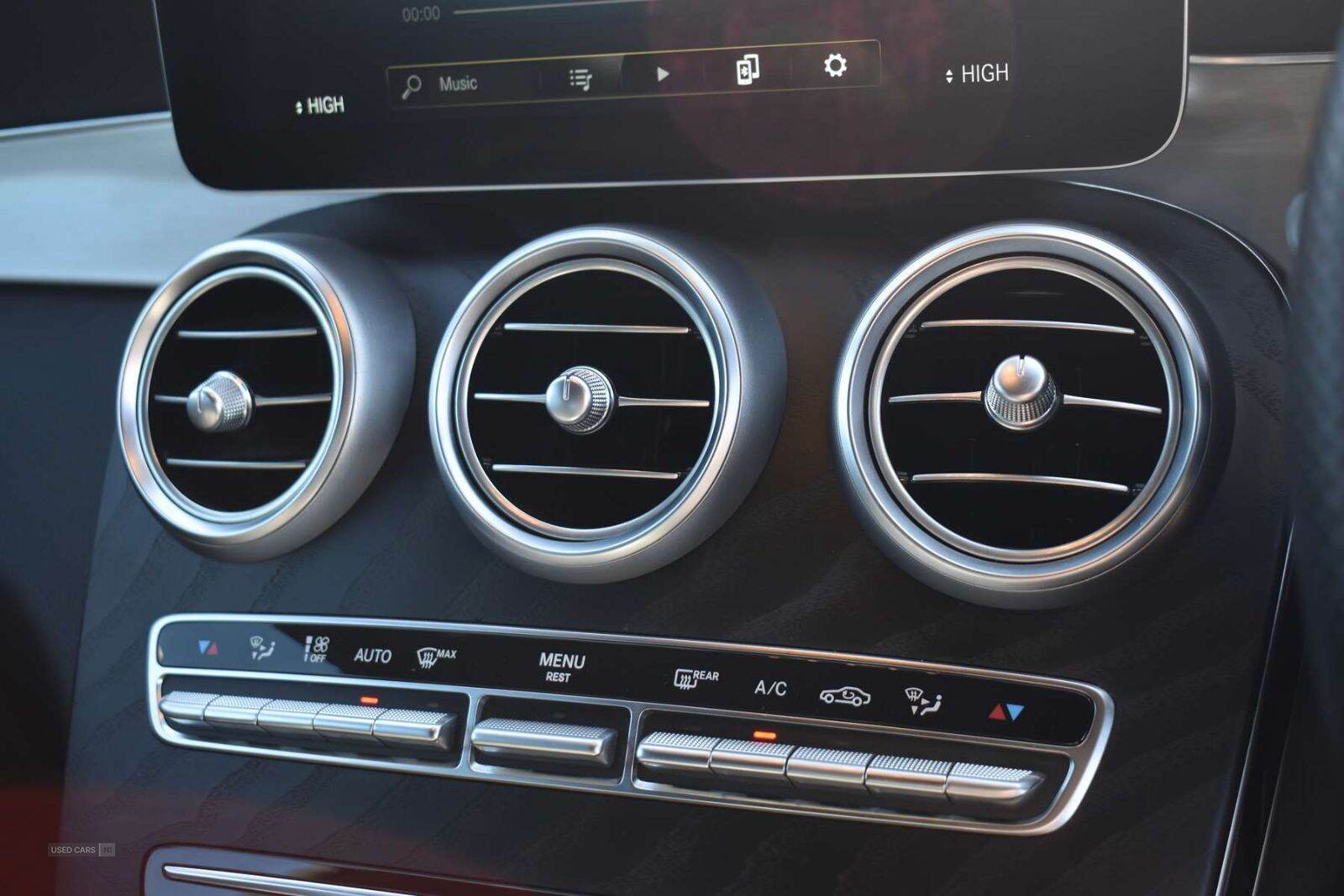 Mar 2022 Mercedes-Benz GLC GLC 220d 4Matic AMG Line Premium 5dr 9G-Tronic