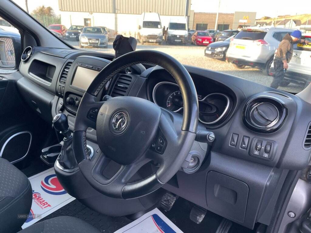 May 2018 Vauxhall Vivaro 2700 1.6CDTi BiTurbo 125PS H1 Ltd Edition Nav Van