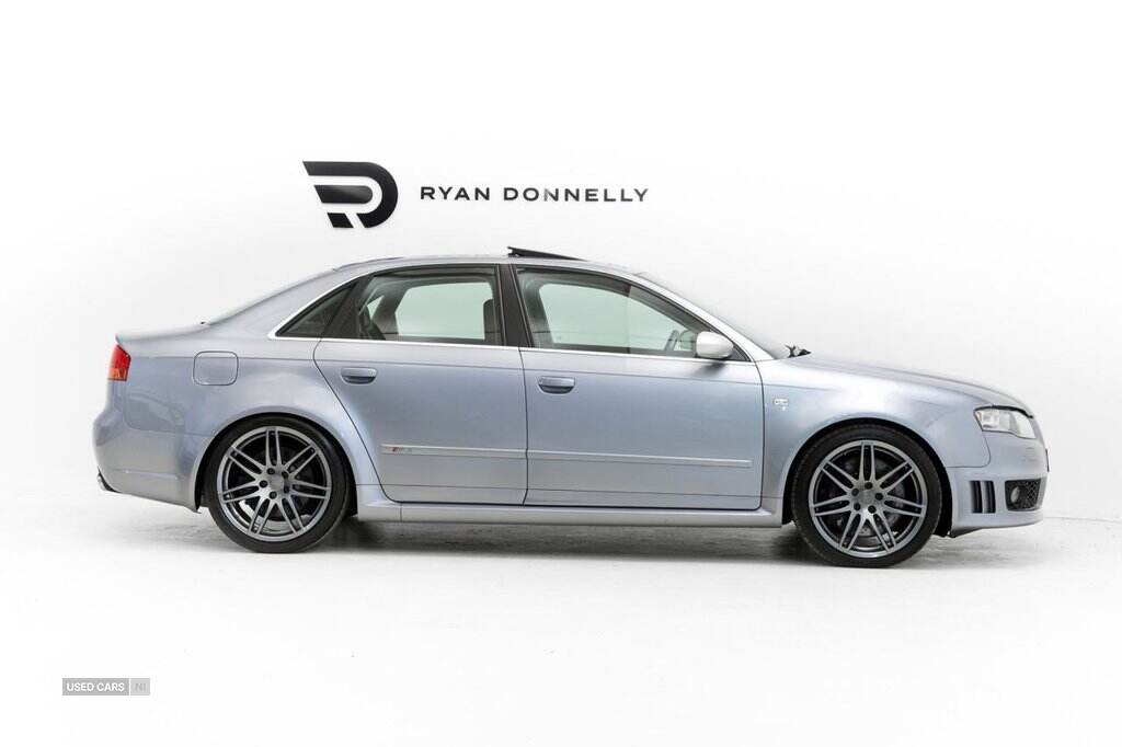 May 2006 Audi RS4 RS 4 Quattro 4dr