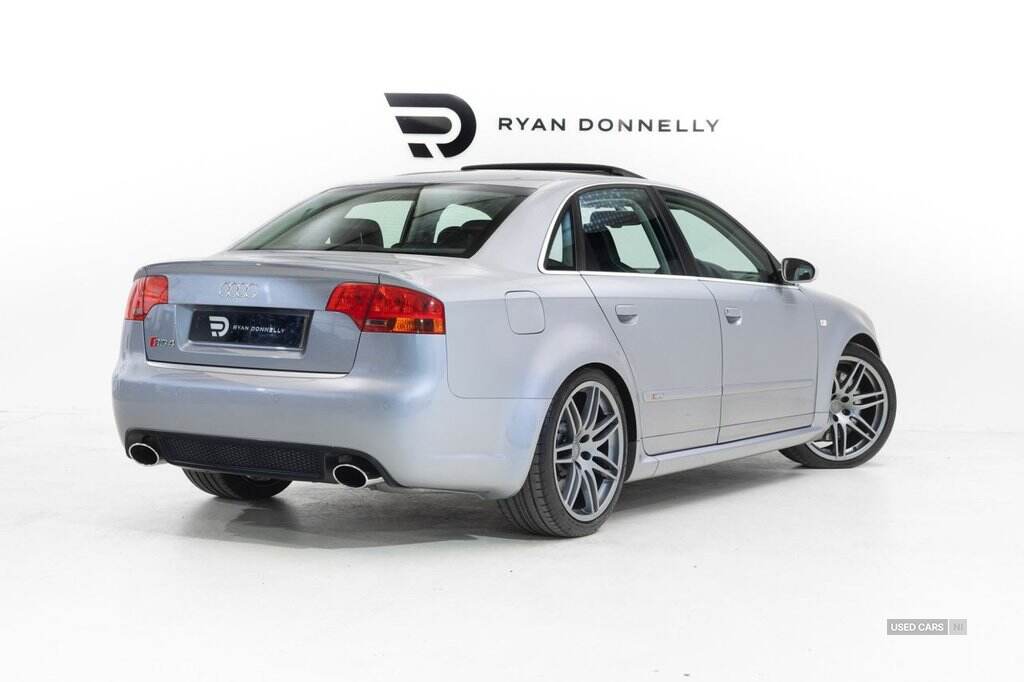 May 2006 Audi RS4 RS 4 Quattro 4dr