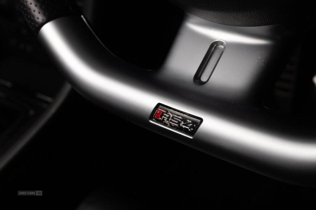 May 2006 Audi RS4 RS 4 Quattro 4dr