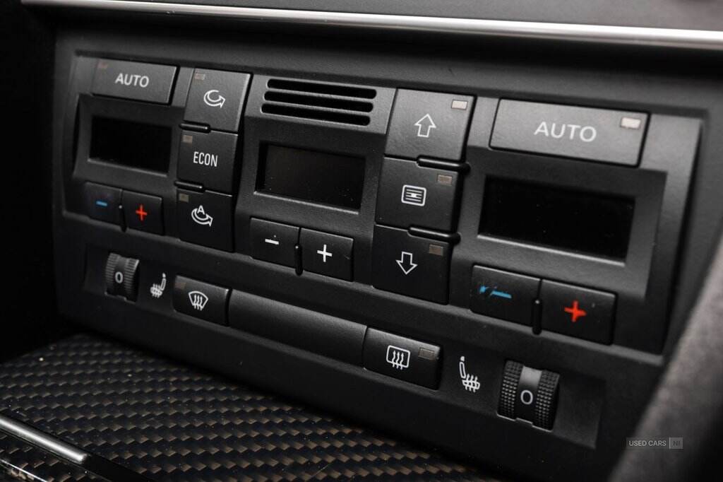 May 2006 Audi RS4 RS 4 Quattro 4dr
