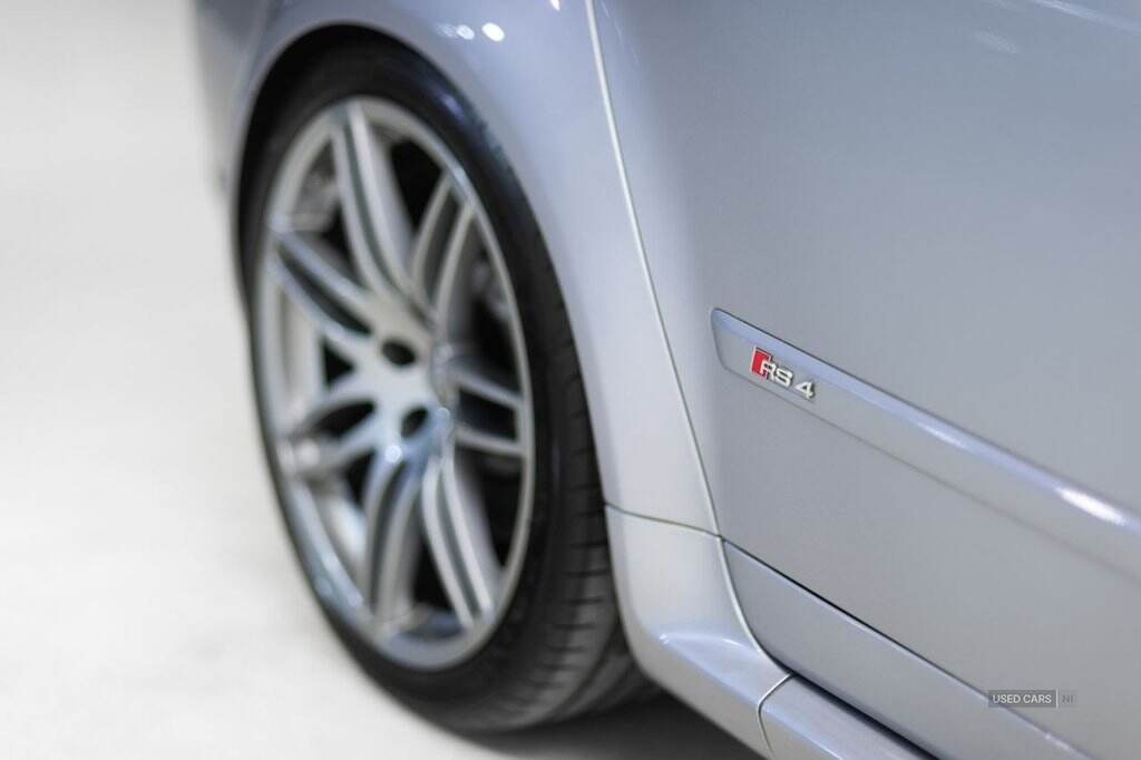 May 2006 Audi RS4 RS 4 Quattro 4dr