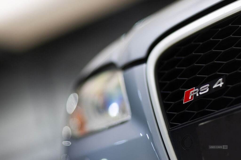 May 2006 Audi RS4 RS 4 Quattro 4dr
