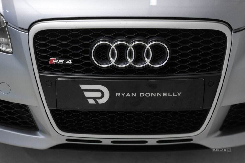 May 2006 Audi RS4 RS 4 Quattro 4dr