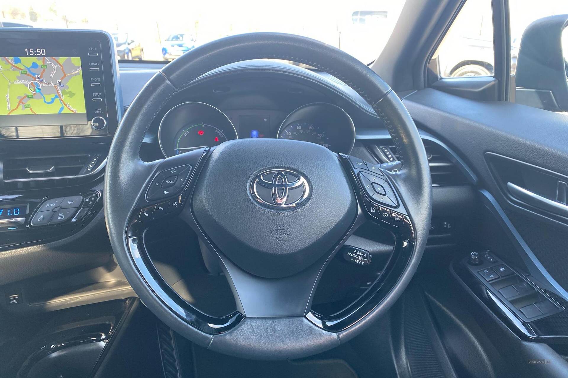 Oct 2021 Toyota C-HR 2.0 Hybrid Design 5dr CVT