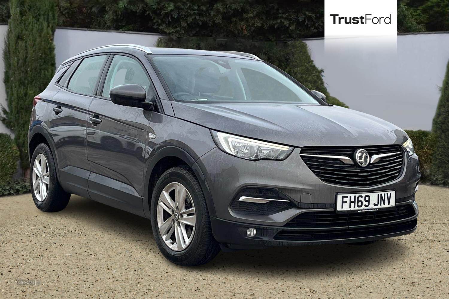 Dec 2019 Vauxhall Grandland X 1.5 Turbo D SE 5dr