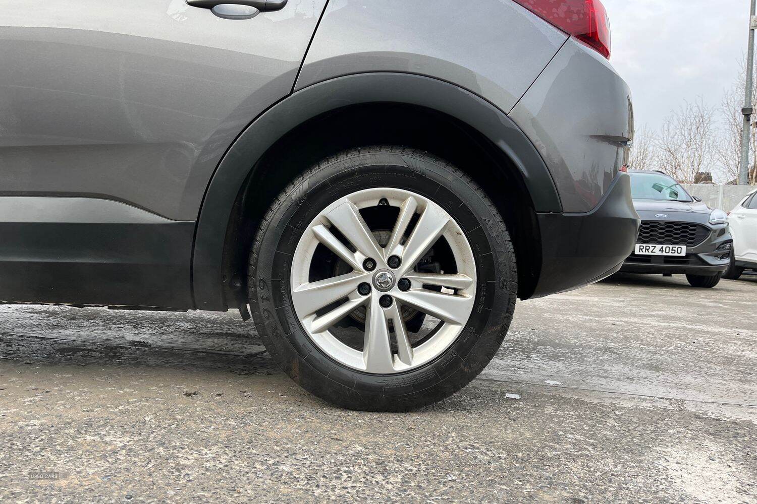 Dec 2019 Vauxhall Grandland X 1.5 Turbo D SE 5dr