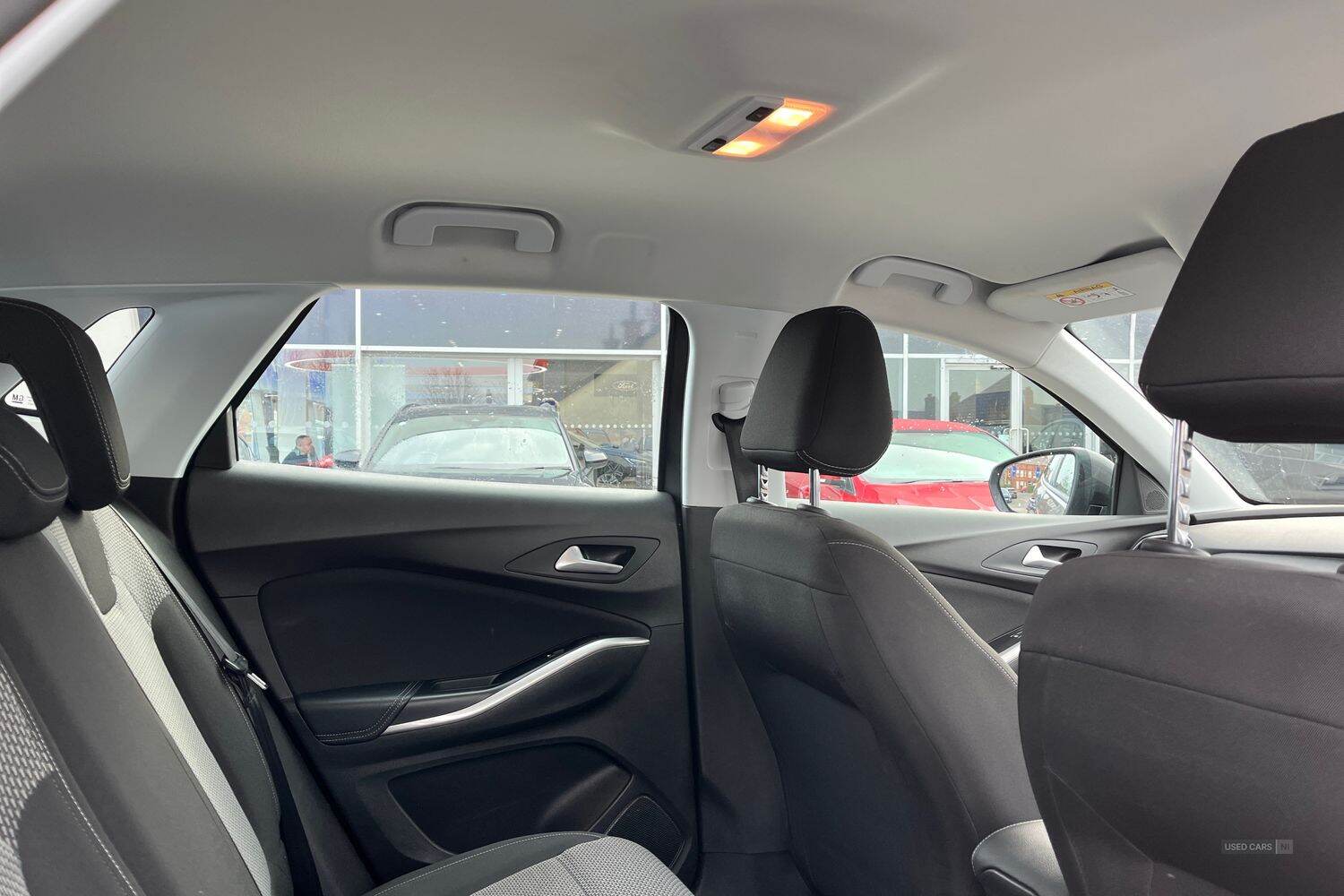 Dec 2019 Vauxhall Grandland X 1.5 Turbo D SE 5dr