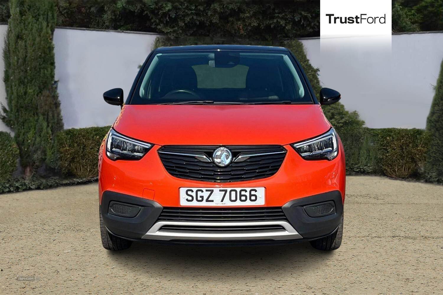 Oct 2020 Vauxhall Crossland X 1.2T [110] Griffin 5dr [6 Spd] [Start Stop]