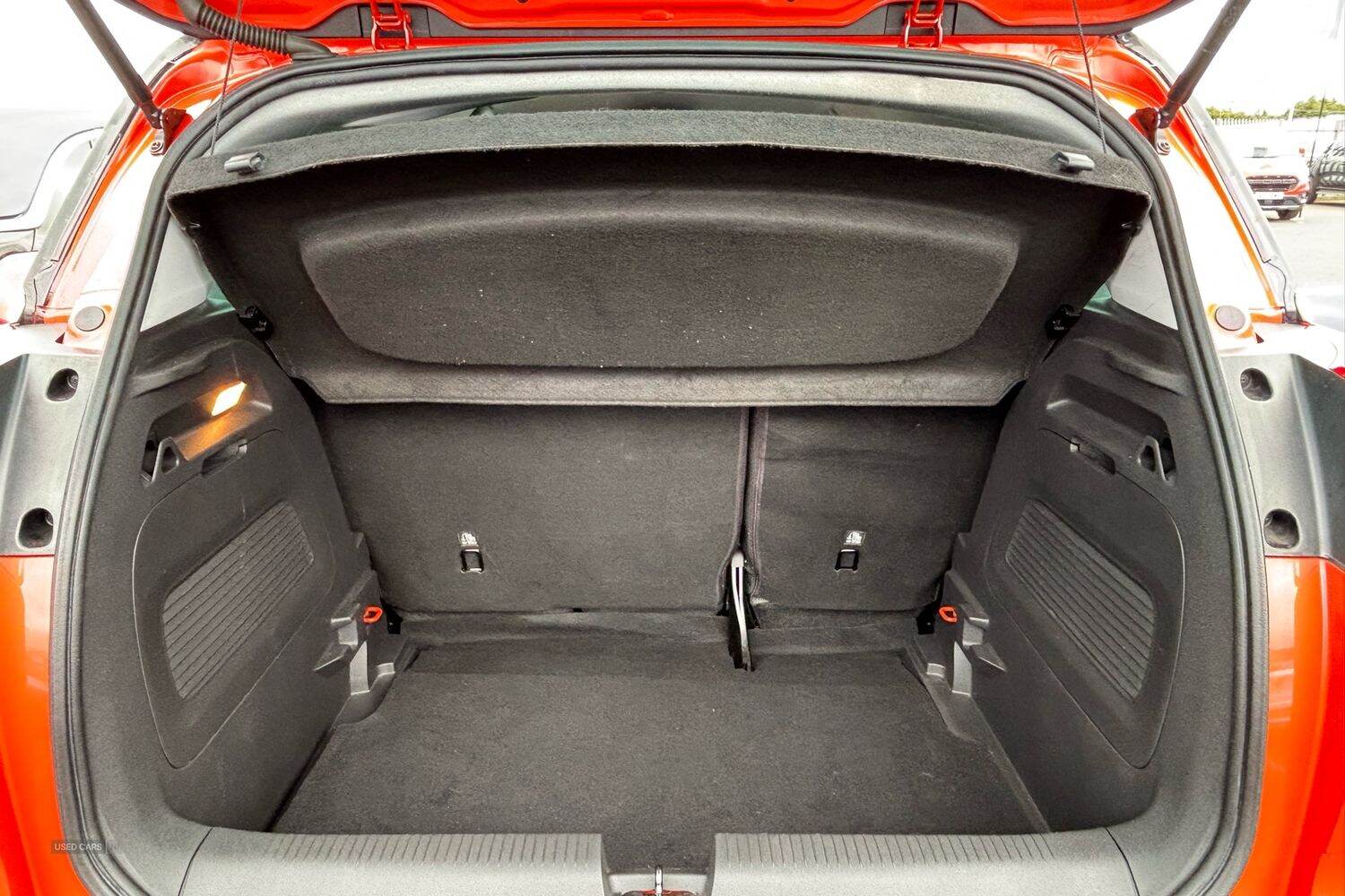 Oct 2020 Vauxhall Crossland X 1.2T [110] Griffin 5dr [6 Spd] [Start Stop]