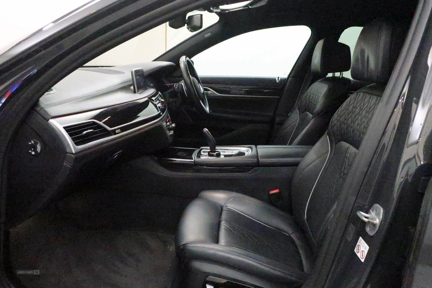 Feb 2021 BMW 7 Series 730d xDrive MHT M Sport 4dr Auto