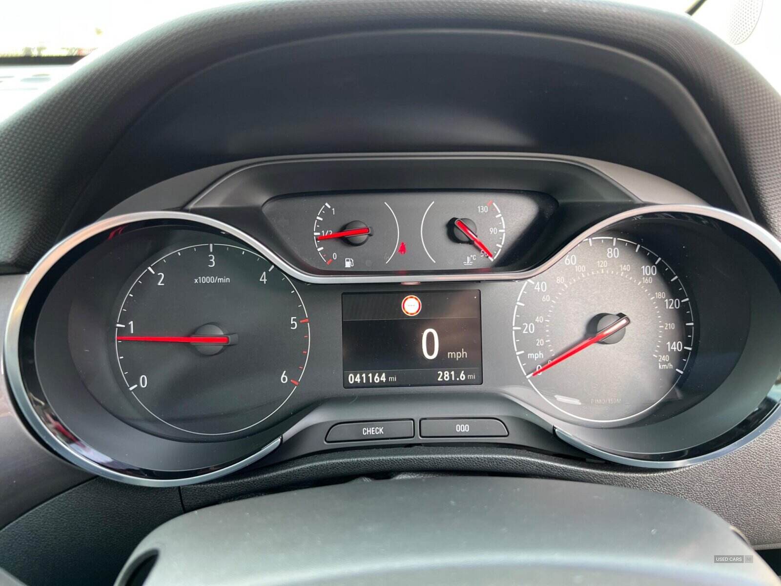 May 2018 Vauxhall Crossland X 1.6 Turbo D [120] Elite 5dr [Start Stop]